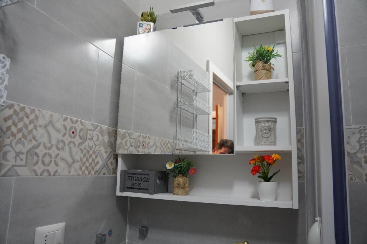 Ferienwohnung Lilly'S House Castellammare di Stabia Exterior foto
