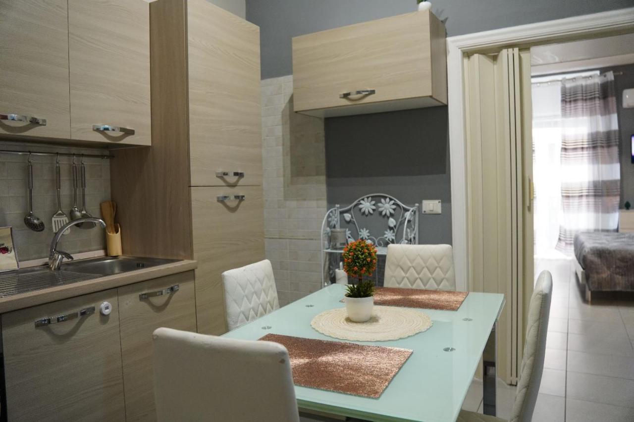 Ferienwohnung Lilly'S House Castellammare di Stabia Exterior foto